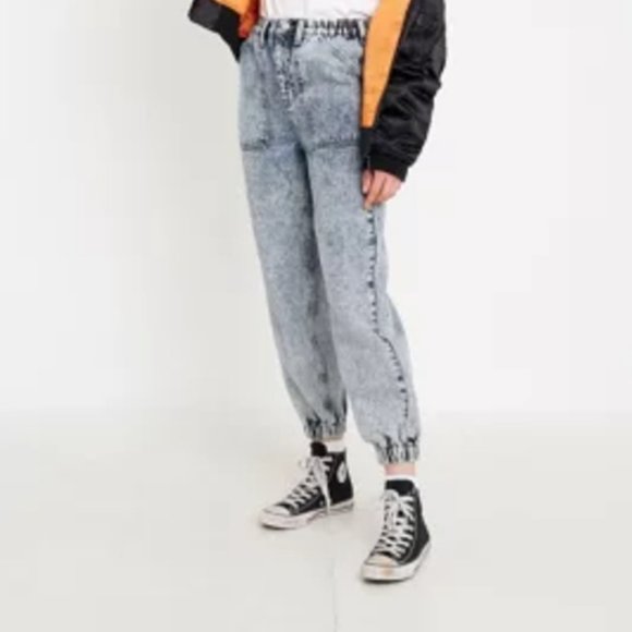 Urban Outfitters Pants - Urban Outfitters BDG Acid Wash Denim Jogger Jean Size M